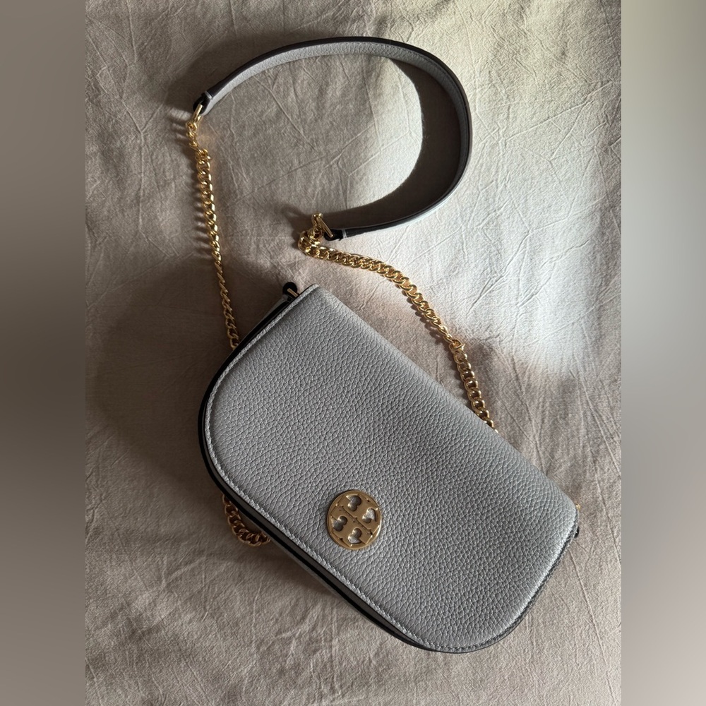 TORY BURCH PURSE WITH GOLD CHAIN